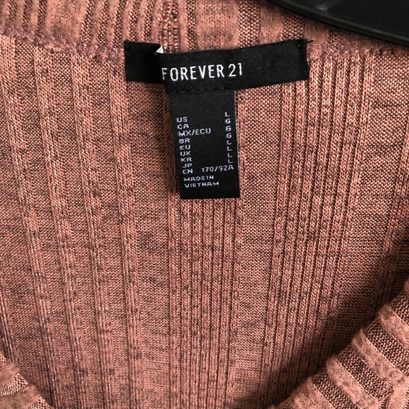 Forever 21 Ribbed Crop Top - Picture 2 of 5